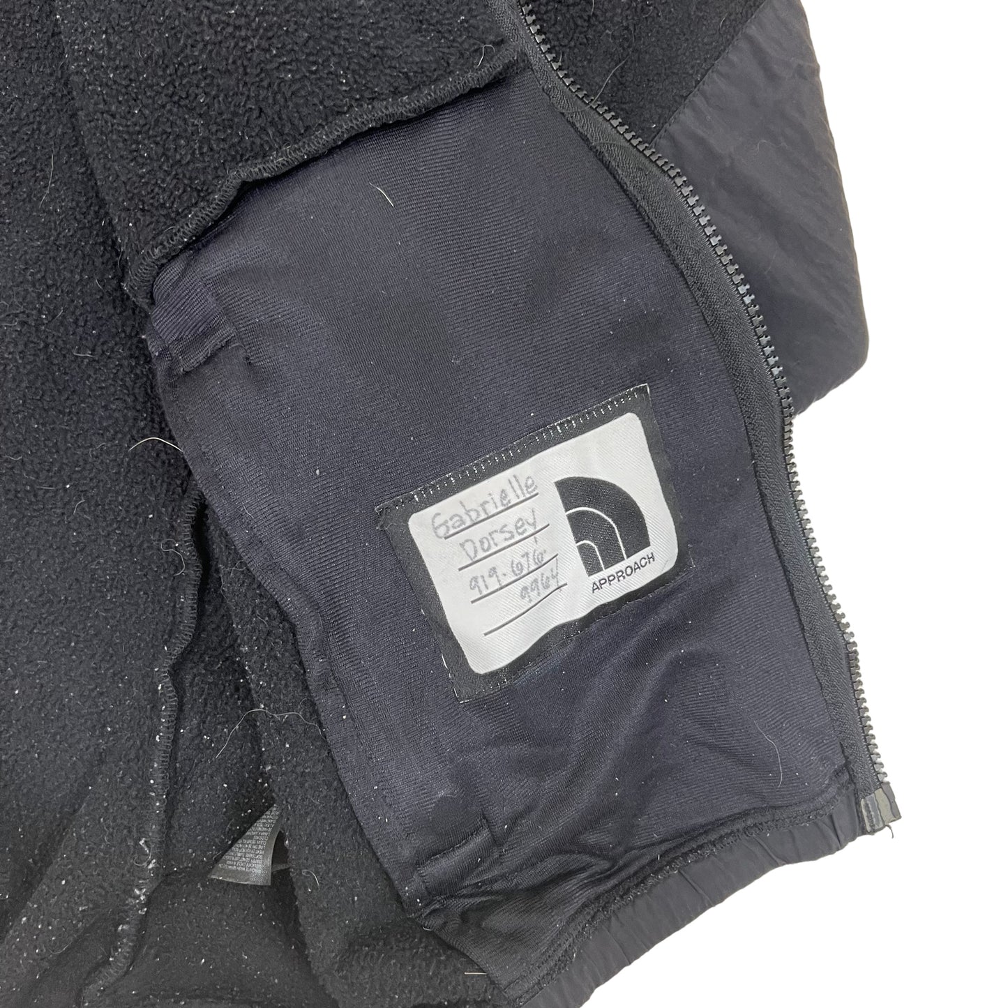 GM386 THE NORTH FACE ザノースフェイス 長袖 ジップアップ フリース ジャケット 上着 羽織り トップス ブラック キッズ 子供服 L