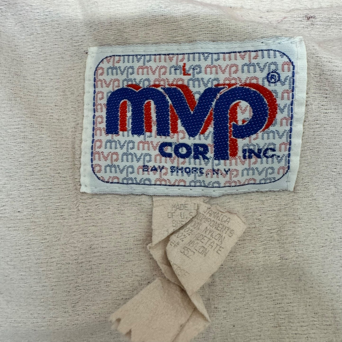 GC926 USA製 アメリカ製 CORP INK ナイロンジャケット ナイロン100% スタジャン ワンポイント刺繍 羽織り トップス レッド メンズ