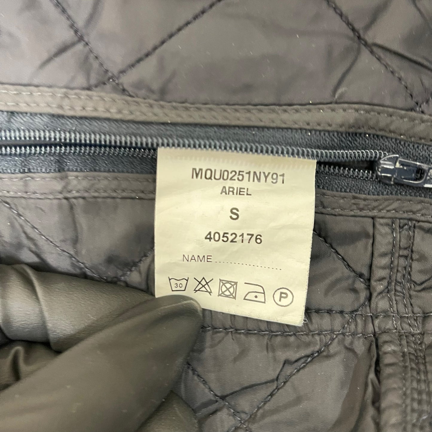 GC437 Barbour キルティングジャケット ジャケット トップス 羽織り ネイビー メンズ サイズS