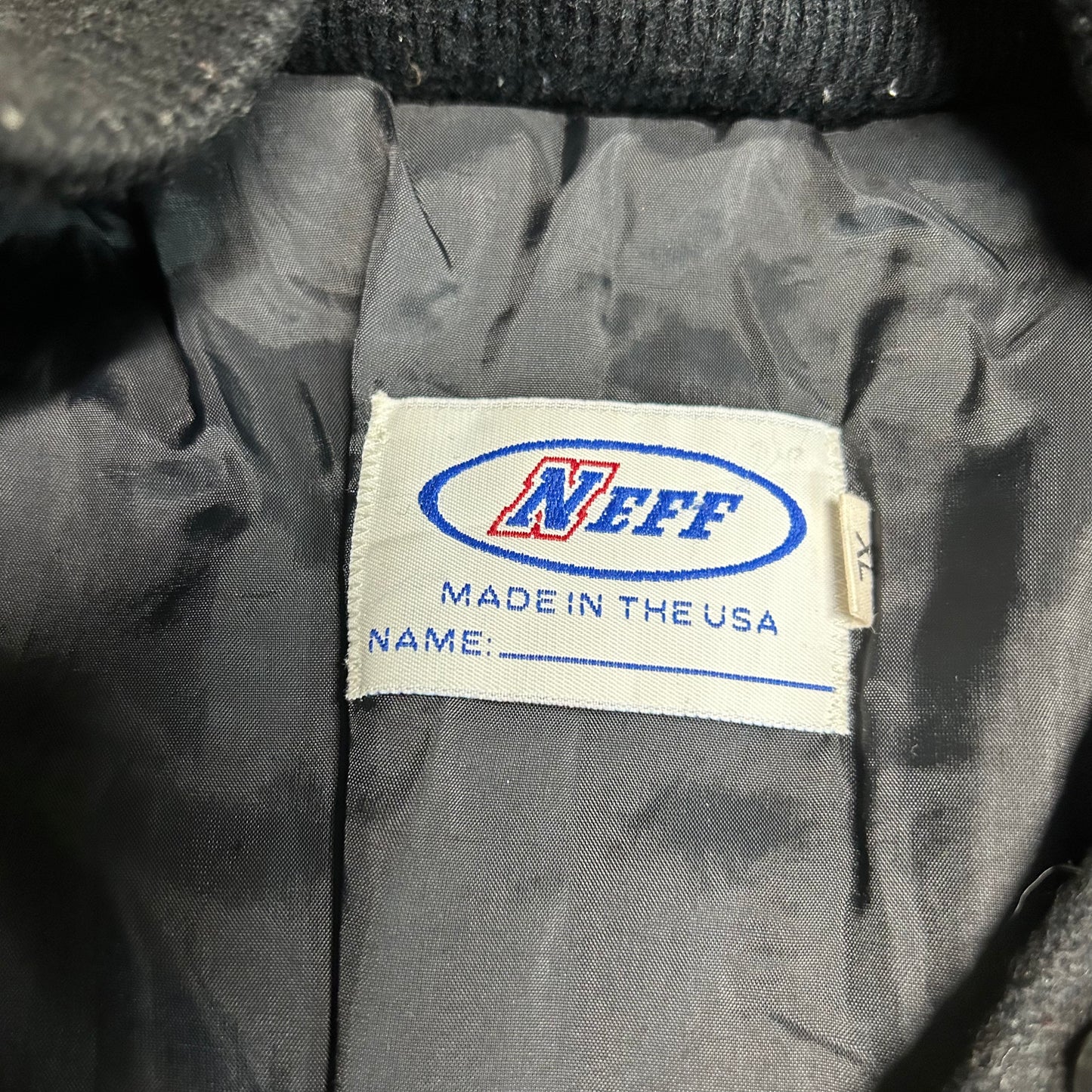GH033 USA製 NEFF スタジャン ブルゾン ジャケット ワッペン ブラック メンズ XL