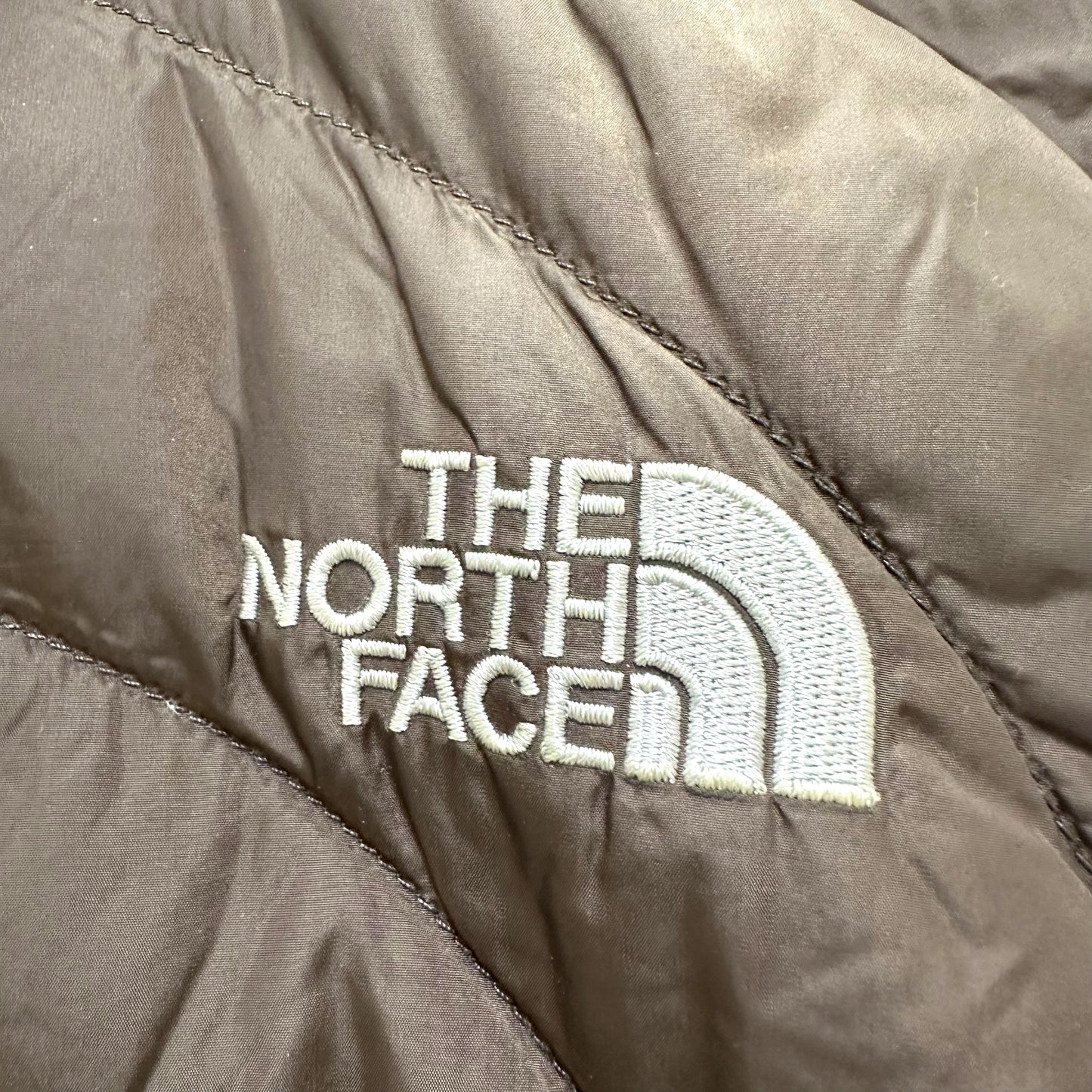 GN142 THE NORTH FACE ザ・ノースフェイス 550 ダウンジャケット ブラウン系 S/P WOMENS