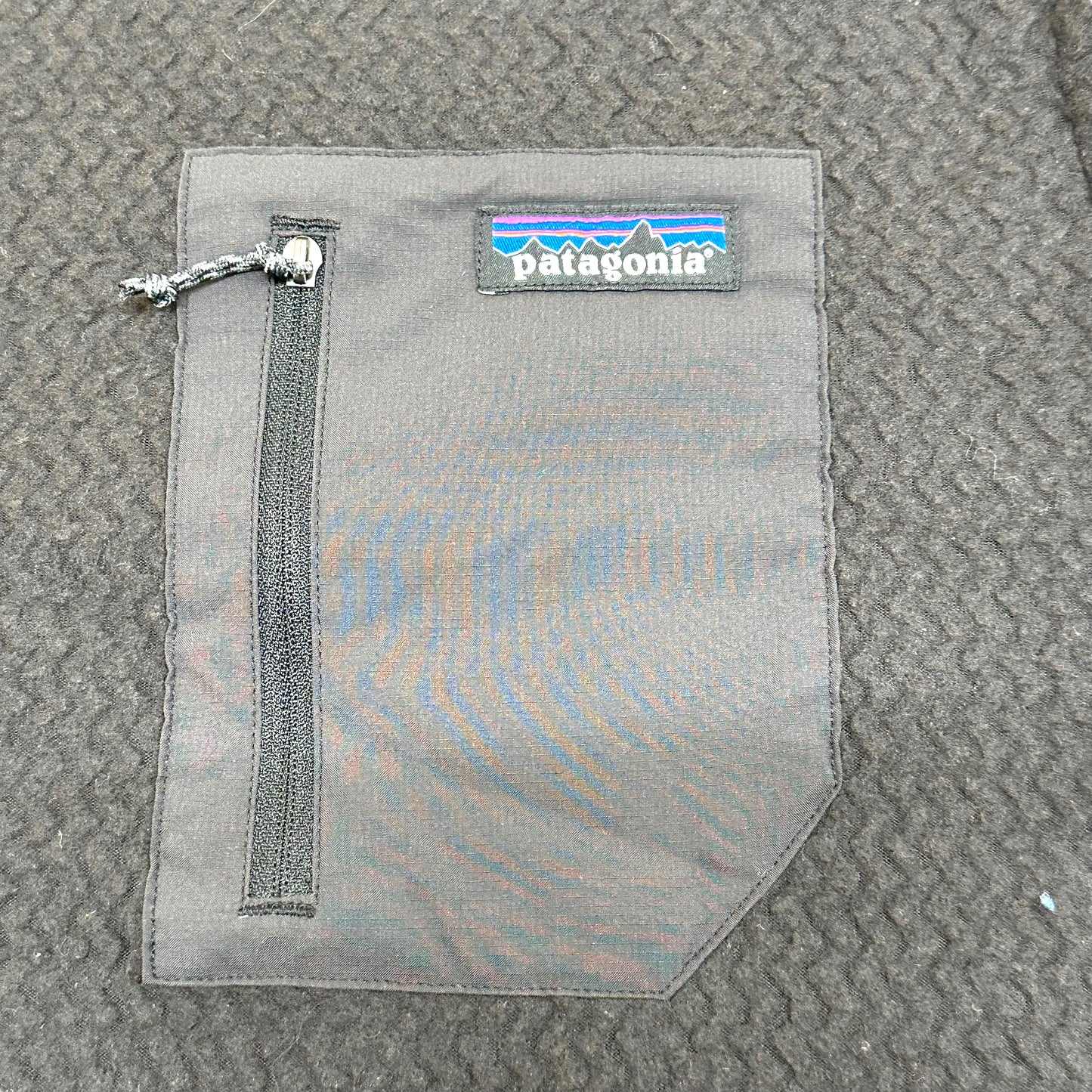 GN19 Patagonia パタゴニア R1 エア クルー M MEN's