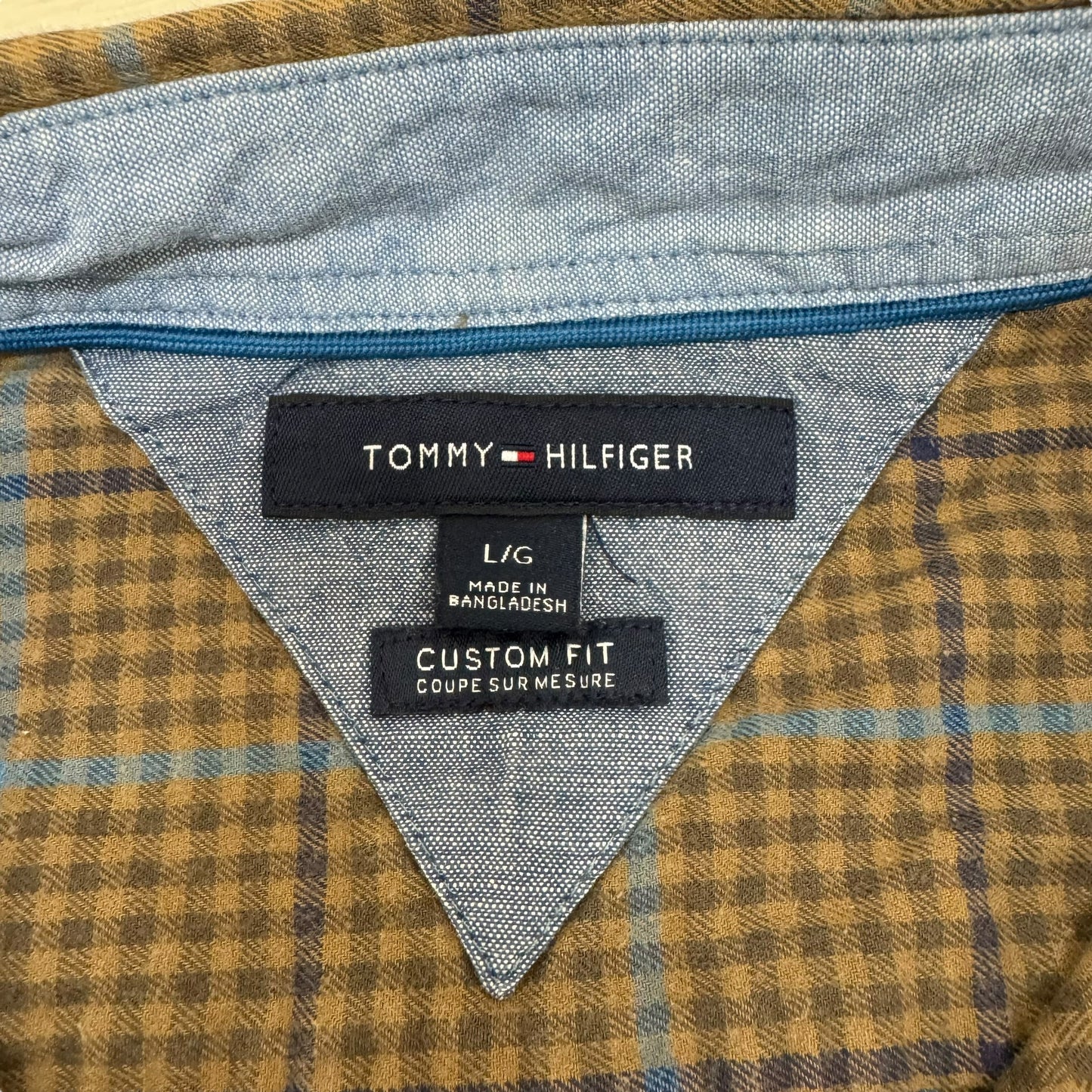 ￼GC835  TOMMY HILFIGER トミーヒルフィガー チェックシャツ シャツ デザインシャツ 長袖 カーキ メンズ サイズL