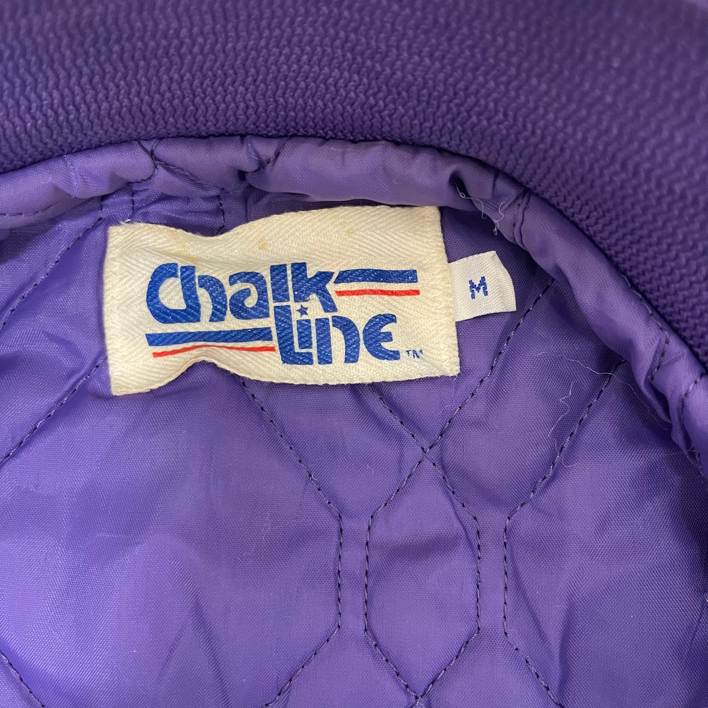 GC153 USA製 Chalk Line NFL MINNESOTA VIKINGS キルティングライナー ナイロンスタジャン パープル メンズ サイズM