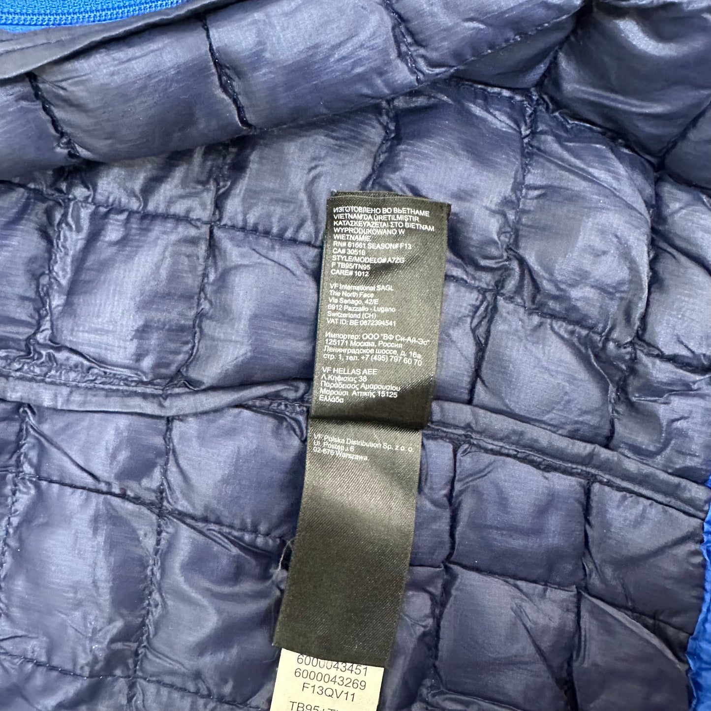 GN139 THE NORTH FACE ザ・ノースフェイス サーモボールジャケット M/M メンズ ブルー系