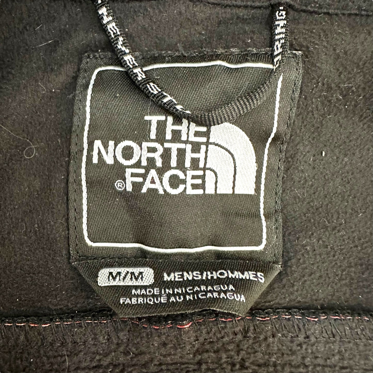 GN126 THE NORTH FACE ソフトシェルジャケット M/M レッド×ブラック