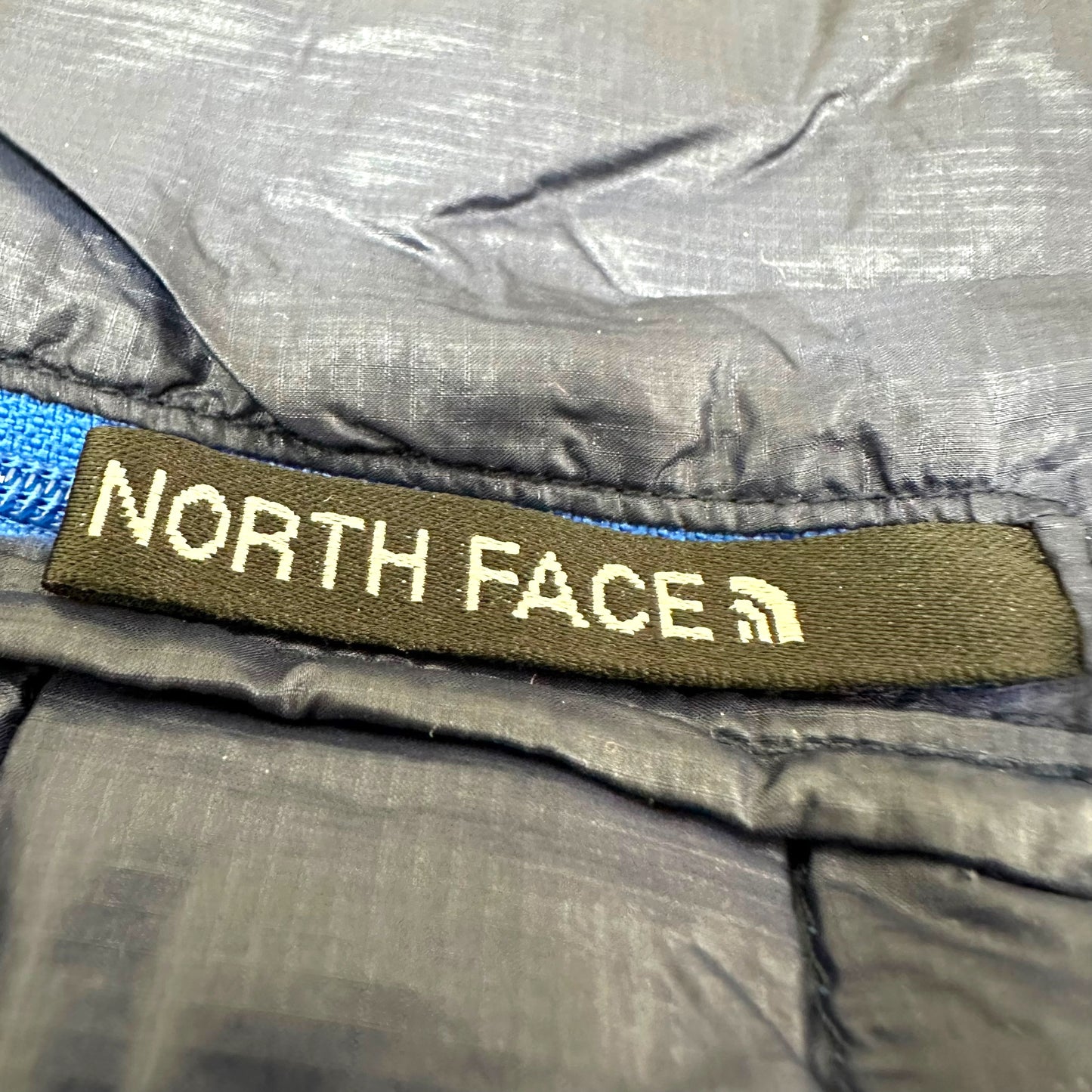 GN139 THE NORTH FACE ザ・ノースフェイス サーモボールジャケット M/M メンズ ブルー系