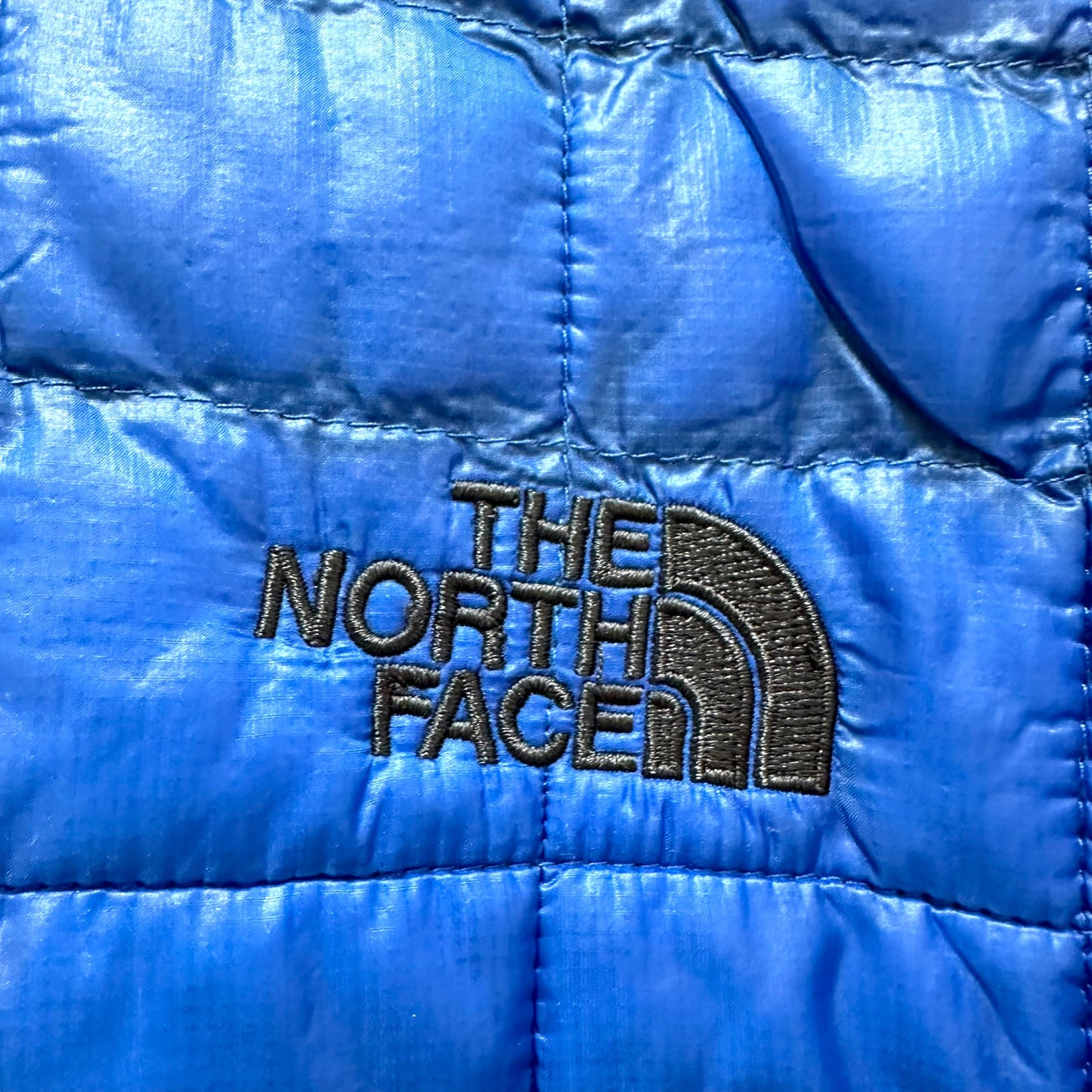 GN139 THE NORTH FACE ザ・ノースフェイス サーモボールジャケット M/M メンズ ブルー系