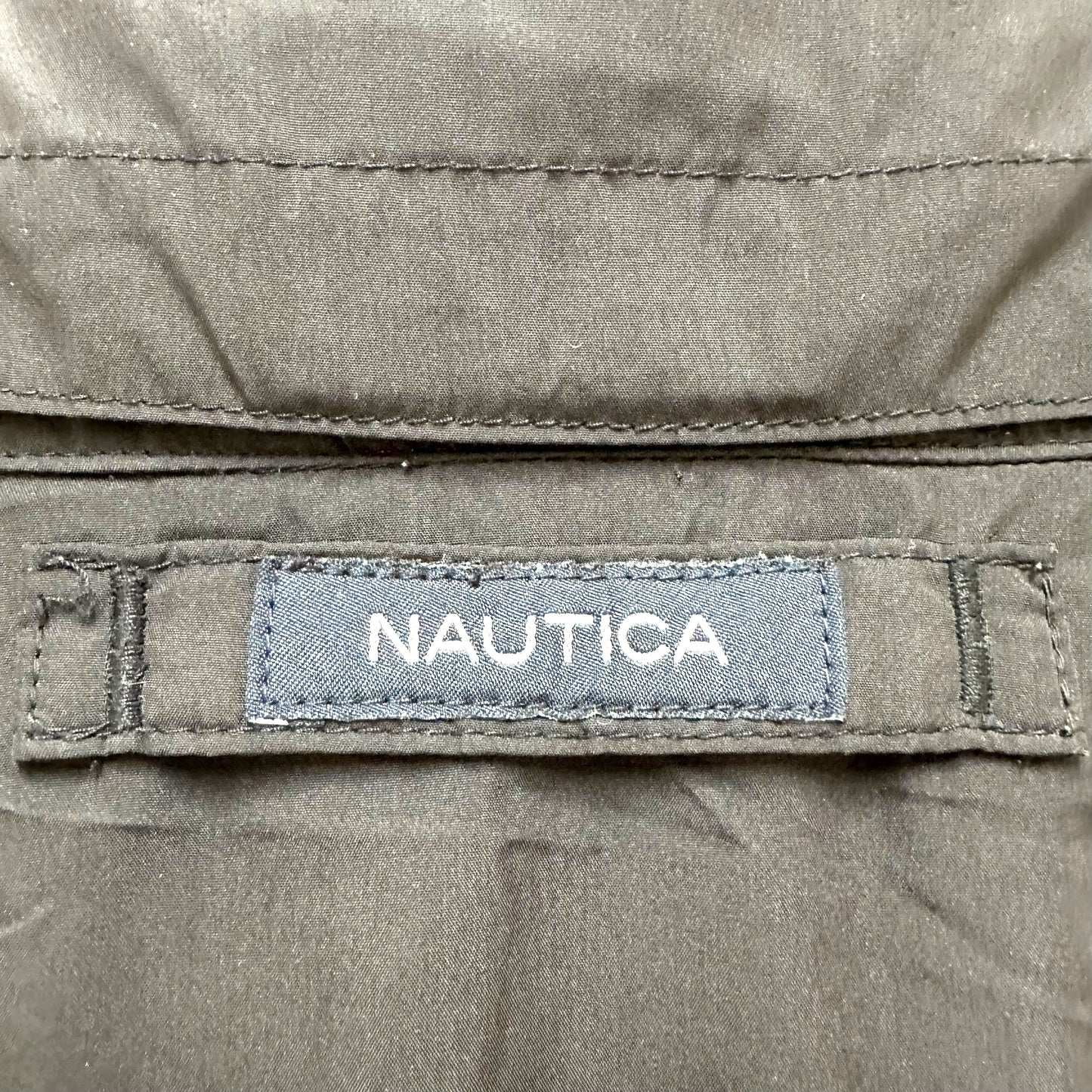 GN141 NAUTICA ノーティカ マウンテンパーカー ナイロン L メンズ ブラック系